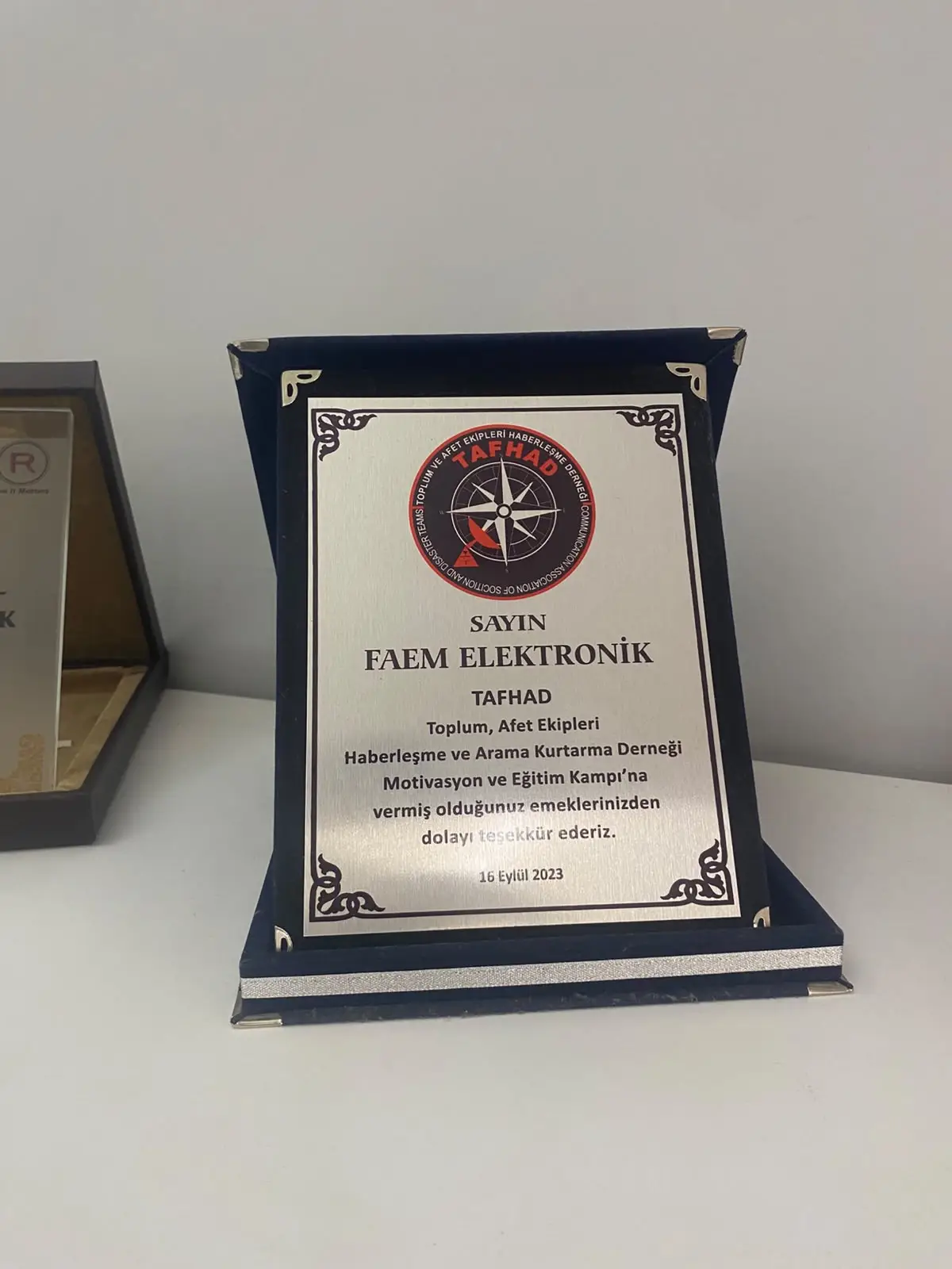 TAFHAD tarafından FAEM Elektronik adına verilen 16 Eylül 2023 tarihli teşekkür plaketi